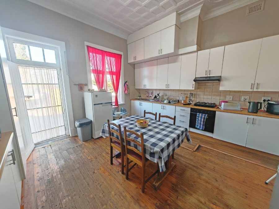 5 Bedroom Property for Sale in Navalsig Free State